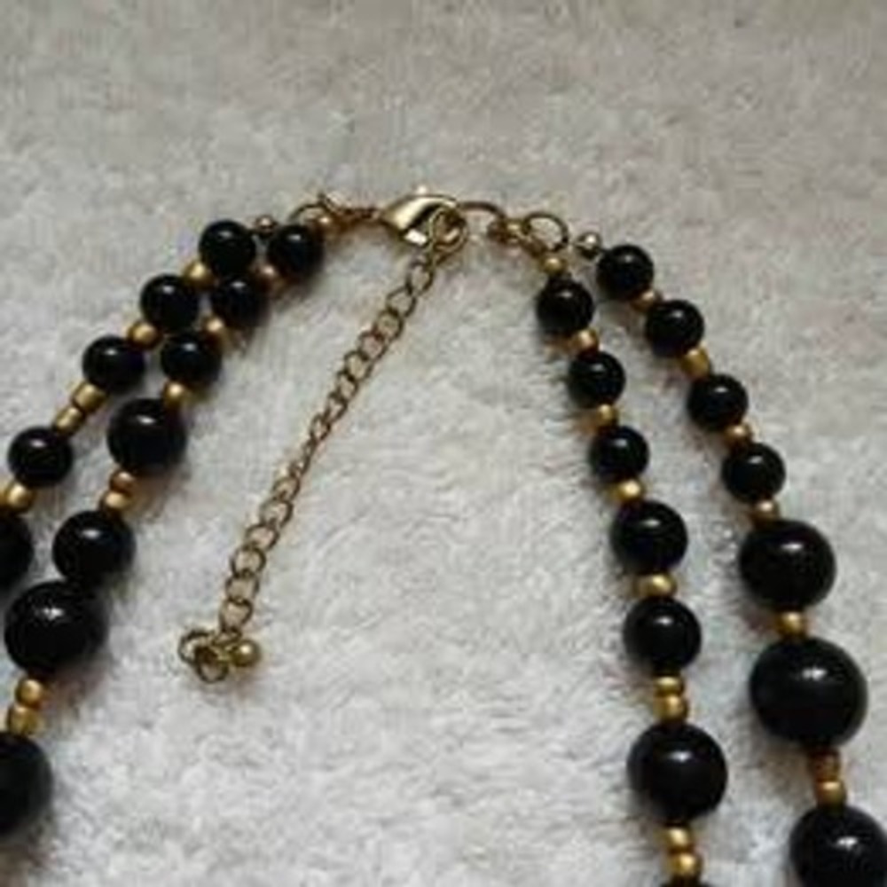 Vintage Necklace Black Gold Double Strand Matte Bead Statement Bib 18-20" - Picture 4 of 6